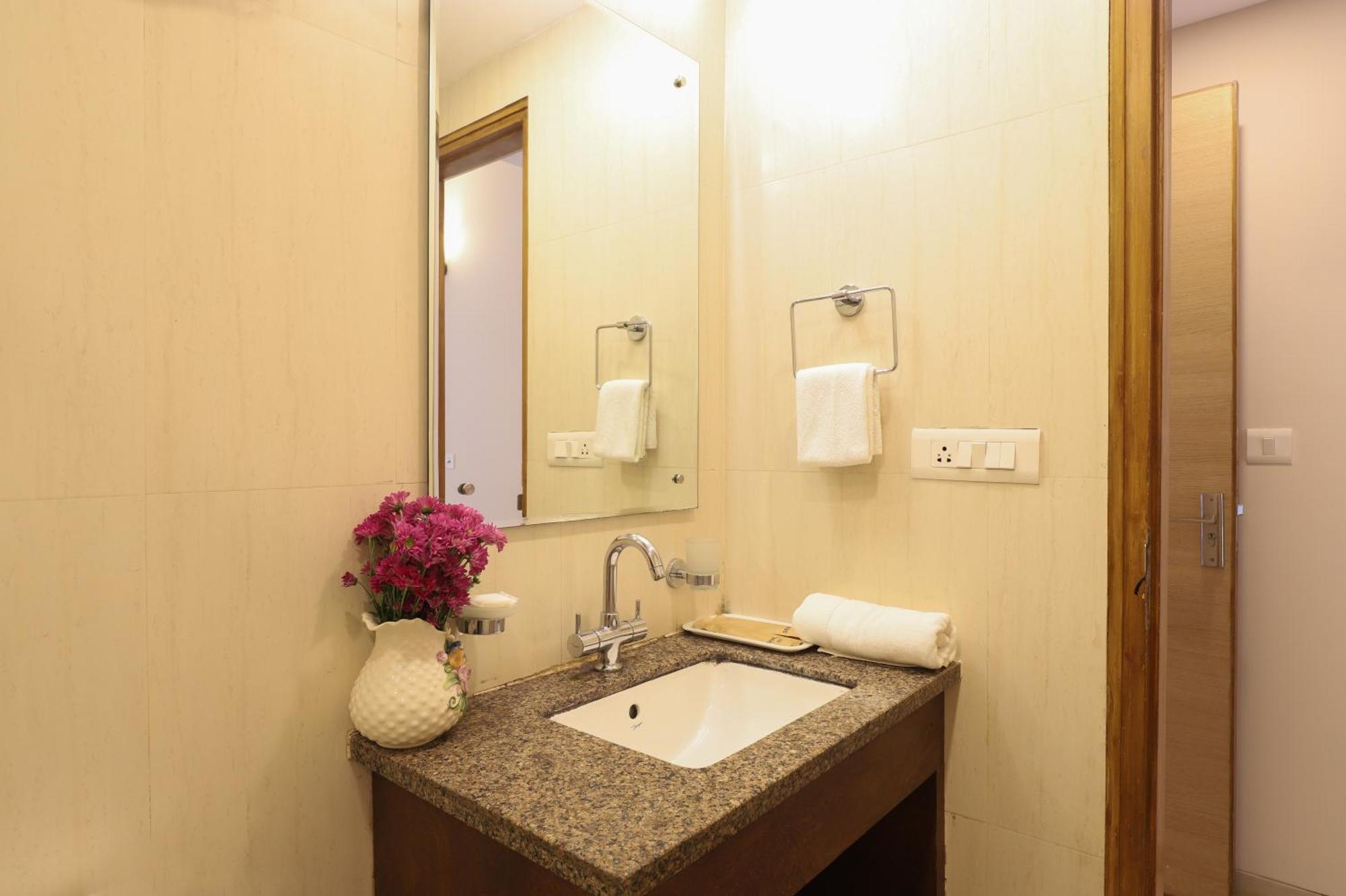Veera Strand Park Serviced Apartments Near Calangute Kültér fotó